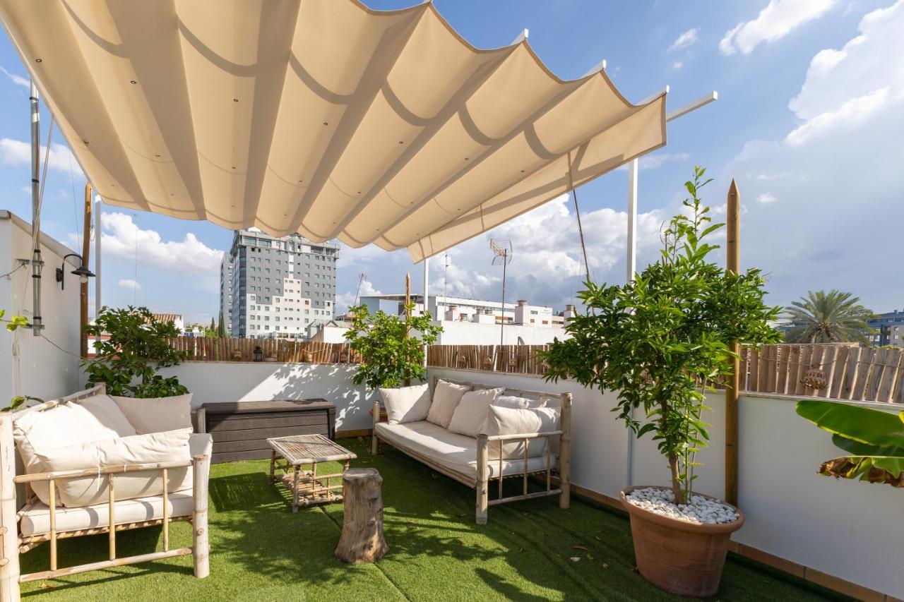 Tentudia Charming Apartments With Private Roof-Top Or Patio In San Bernardo By Ocityzen Sewilla Zewnętrze zdjęcie
