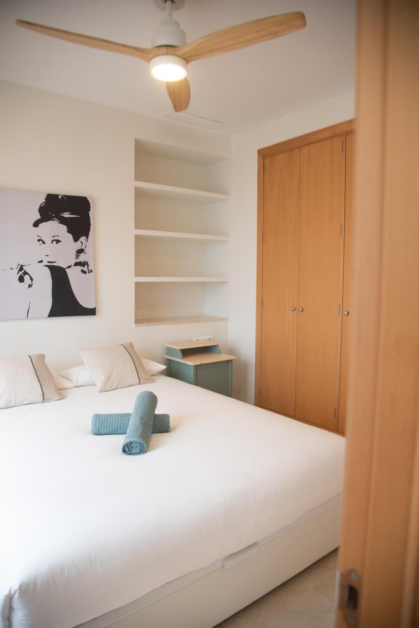 Tentudia Charming Apartments With Private Roof-Top Or Patio In San Bernardo By Ocityzen Sewilla Zewnętrze zdjęcie