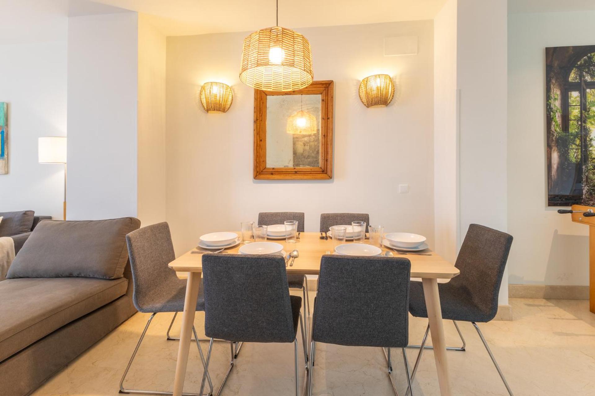 Tentudia Charming Apartments With Private Roof-Top Or Patio In San Bernardo By Ocityzen Sewilla Zewnętrze zdjęcie