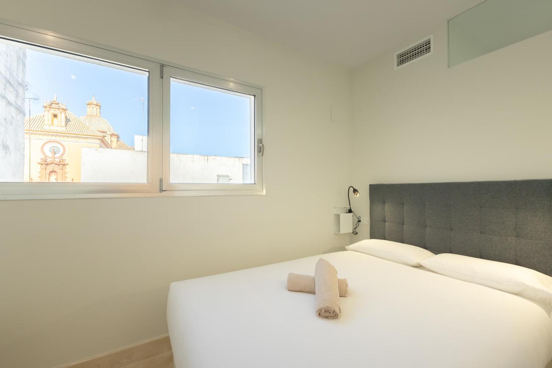 Tentudia Charming Apartments With Private Roof-Top Or Patio In San Bernardo By Ocityzen Sewilla Zewnętrze zdjęcie